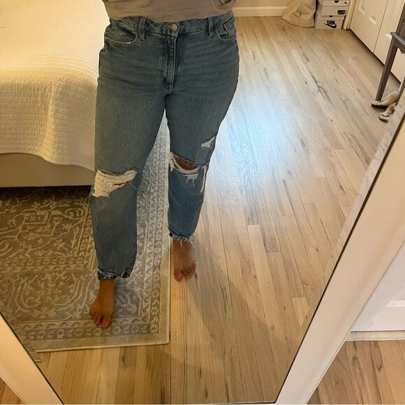 Forever 21 Distressed Blue Boyfriend Jeans - Picture 2 of 10